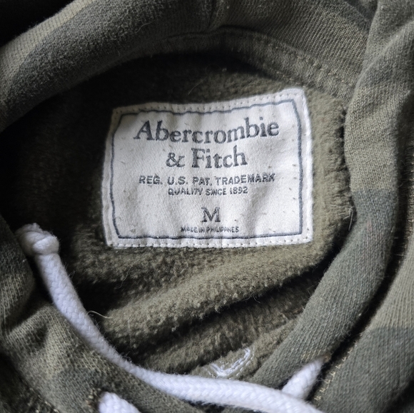 Abercrombie And Fitch Camo Hoodie Size Medium - Picture 8 of 8